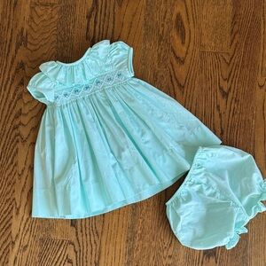 Mint Green mid Blue Smocked Dress with bloomers 12 months 🇫🇷